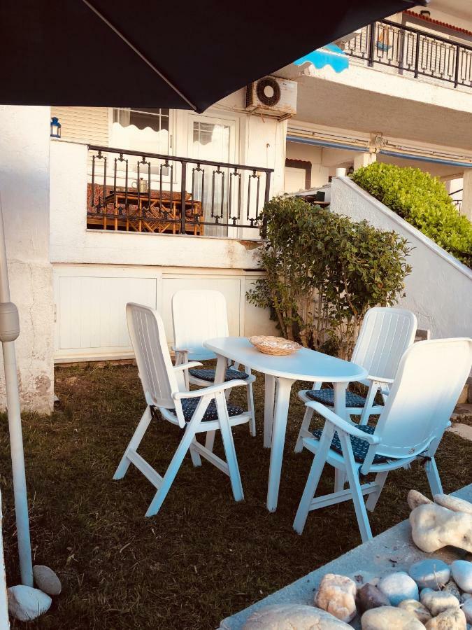 Seafront Maisonette In Fourka Dış mekan fotoğraf