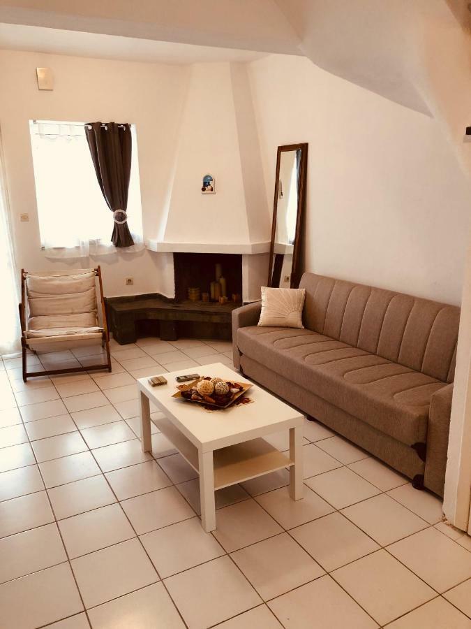 Seafront Maisonette In Fourka Dış mekan fotoğraf