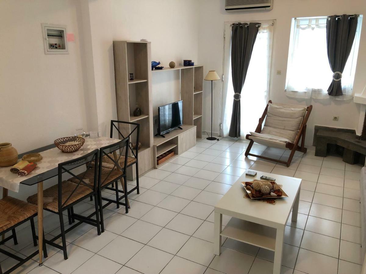 Seafront Maisonette In Fourka Dış mekan fotoğraf